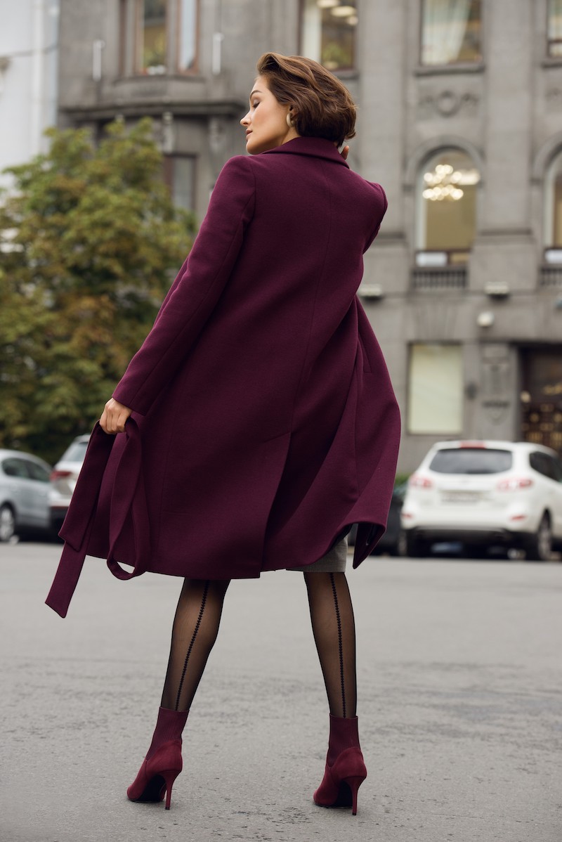 Официальный сайт фабрики меховых изделий ELENA FURS